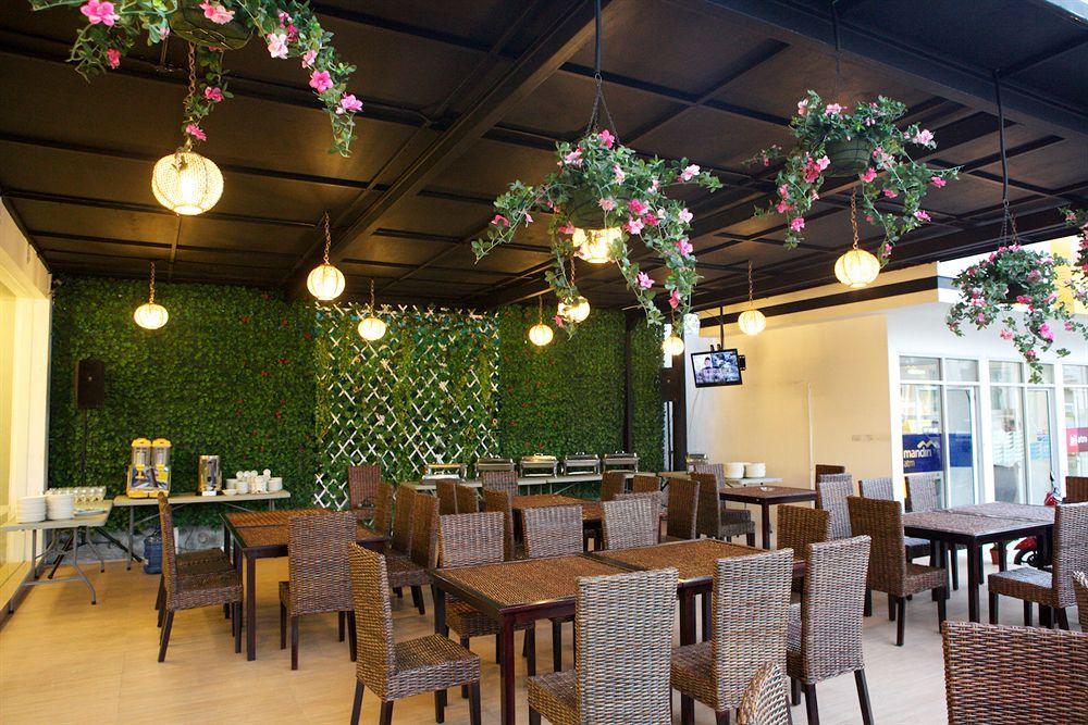Arbor Biz Hotel Makassar Kültér fotó