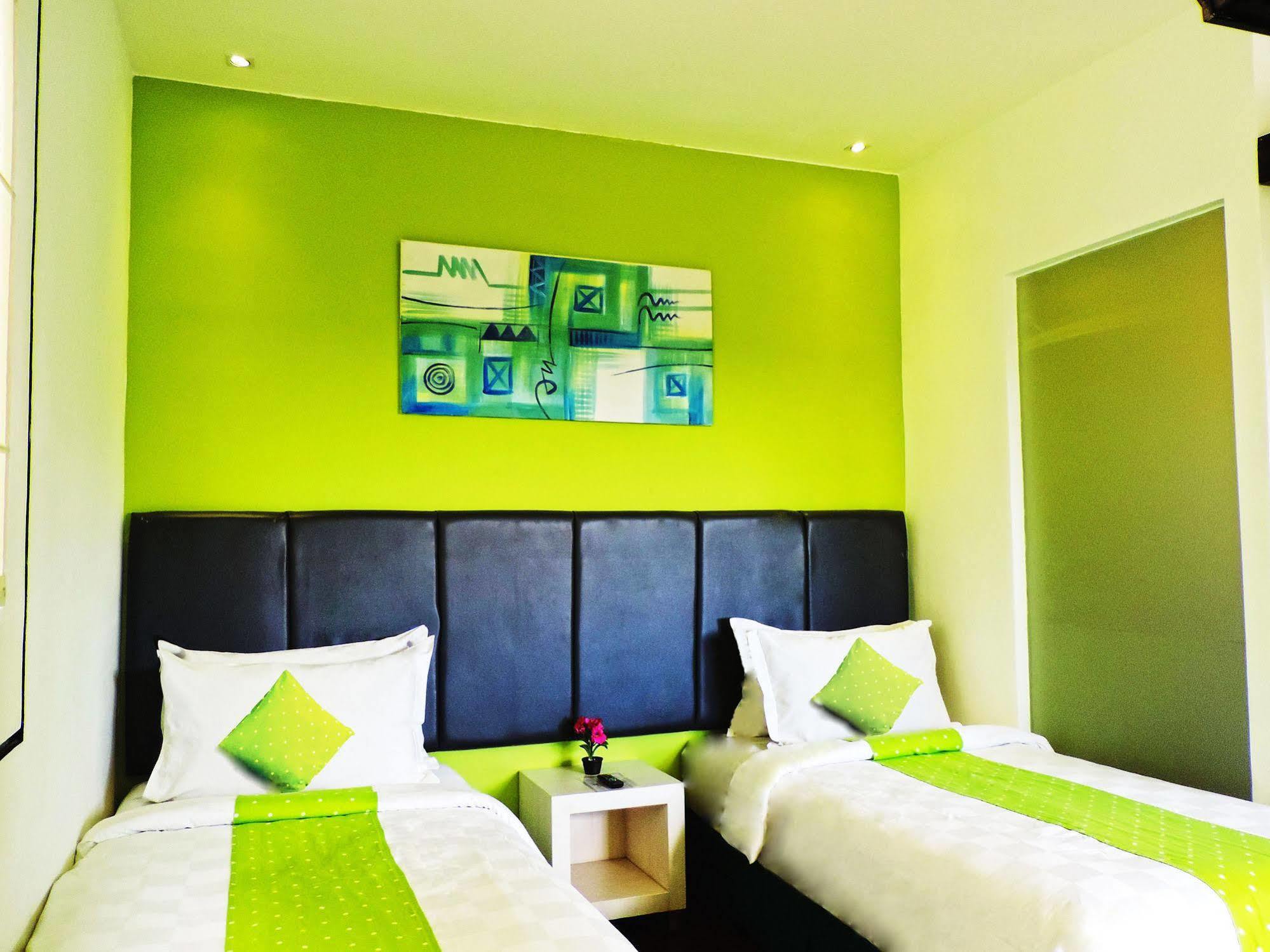 Arbor Biz Hotel Makassar Kültér fotó