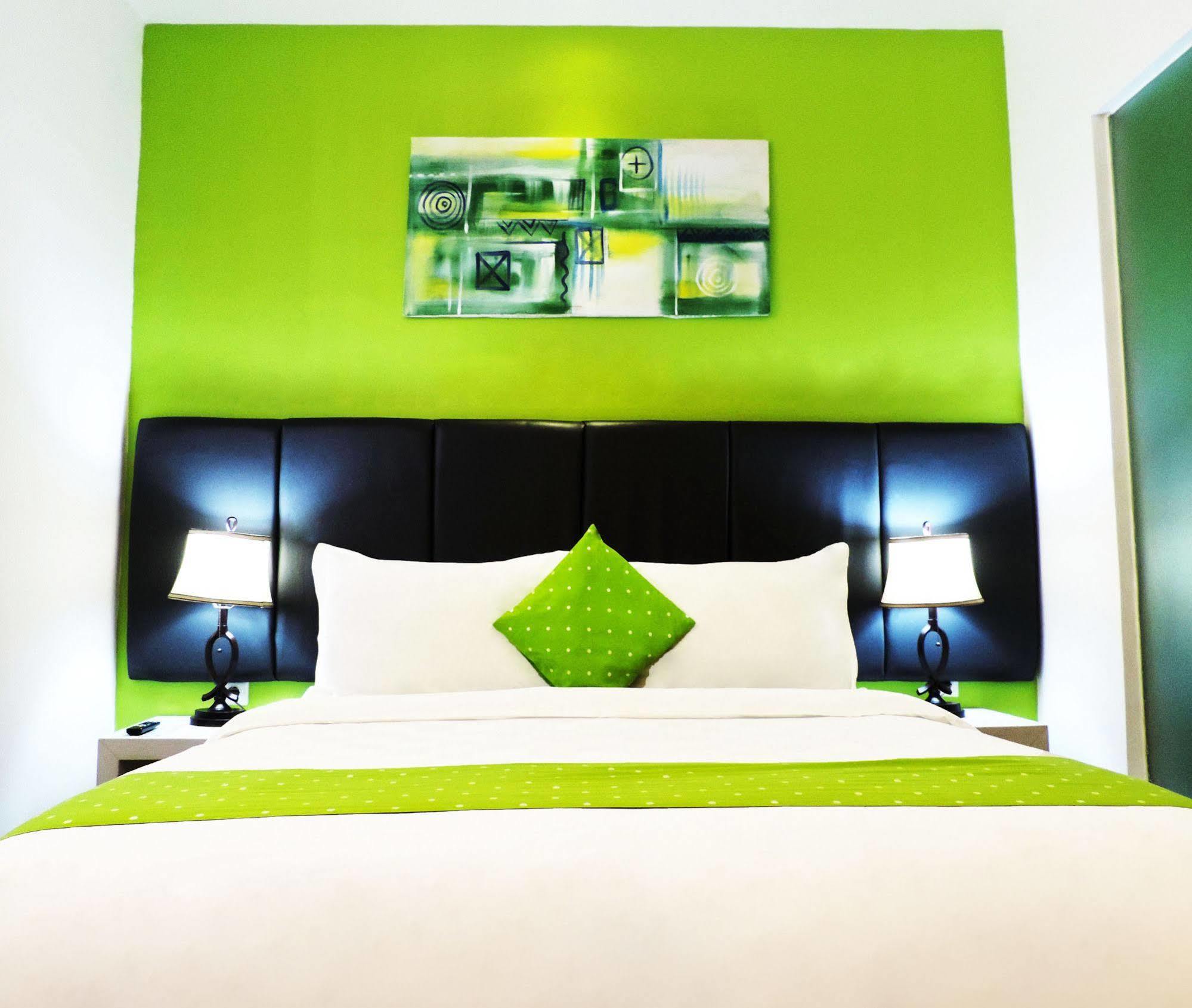Arbor Biz Hotel Makassar Kültér fotó