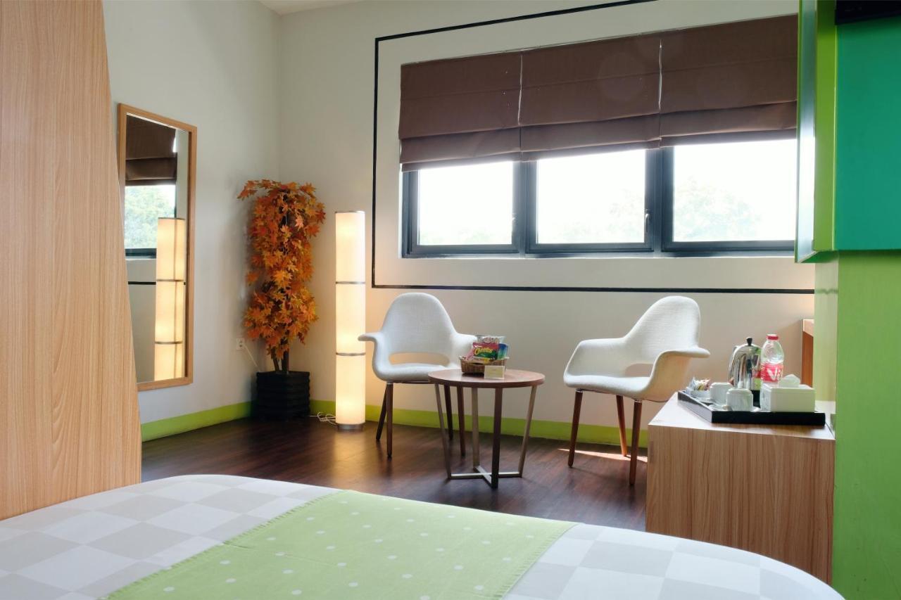 Arbor Biz Hotel Makassar Kültér fotó