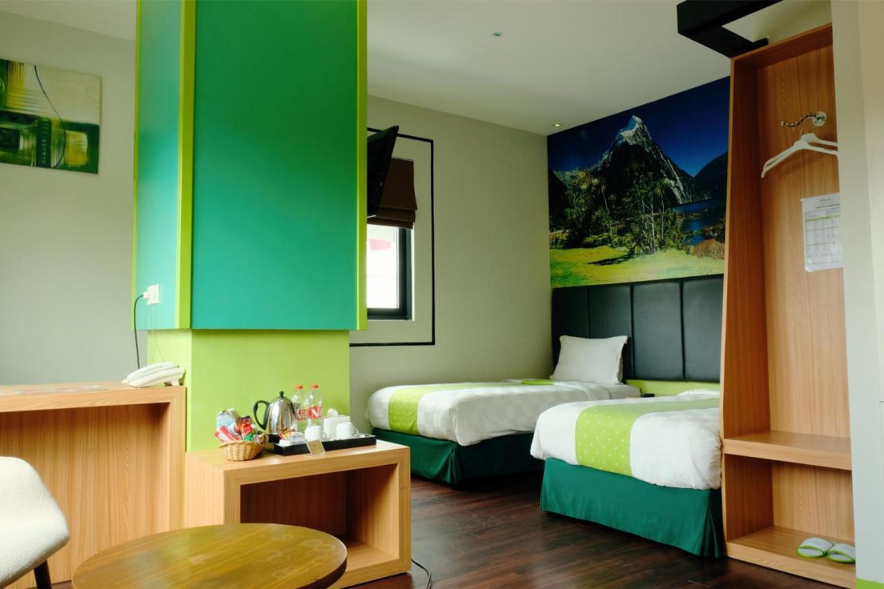 Arbor Biz Hotel Makassar Kültér fotó